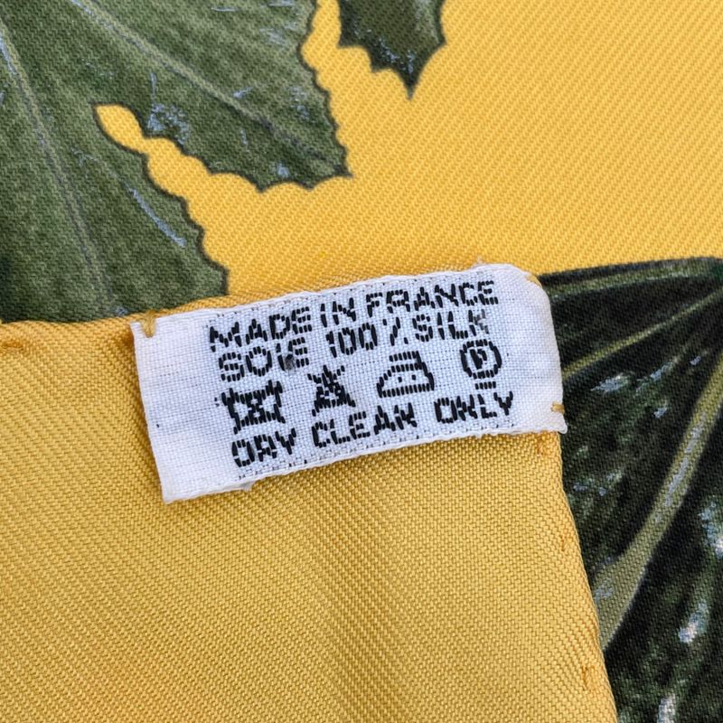 Hermes Carre 90 Citrouilles ET Coloquintes Pumpkins And Colocynths Silk Scarf