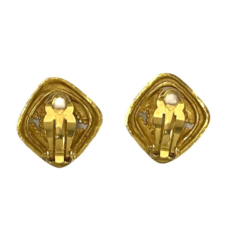 Chanel Chanel Vintage 96 Coco Mark Motif Earrings Ear Cuff Accessori