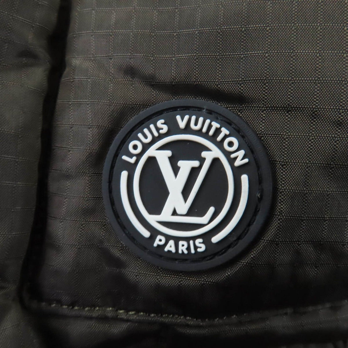 Louis Vuitton Lining Monogram Logo Down Jacket Khaki 34 Coat — view 6