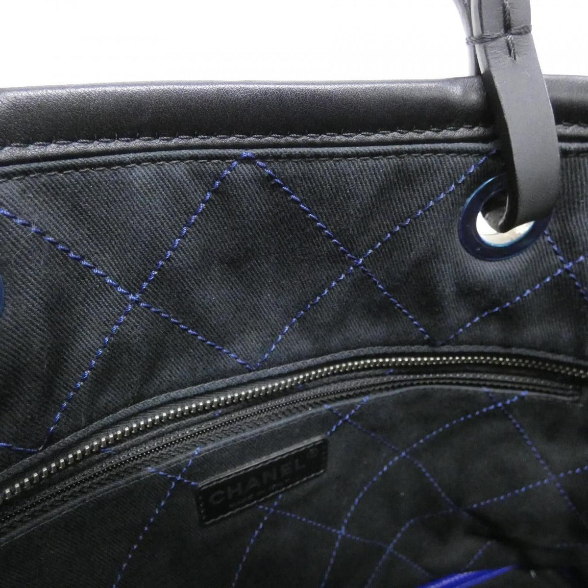 Chanel Bag Caviar Grained — view 7