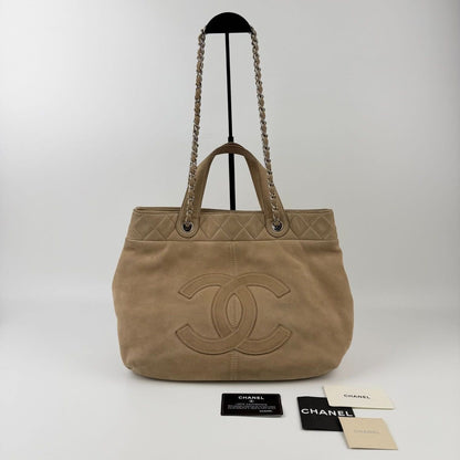 Chanel CC Logo Chain Shoulder Bag Beige Leather Vintage