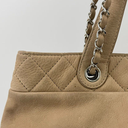 Chanel CC Logo Chain Shoulder Bag Beige Leather Vintage — view 5