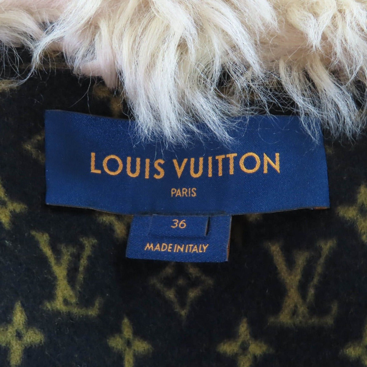 Louis Vuitton Wool Silk Blend Collar Lamfa Monogram Double Face Belted Coat — view 9