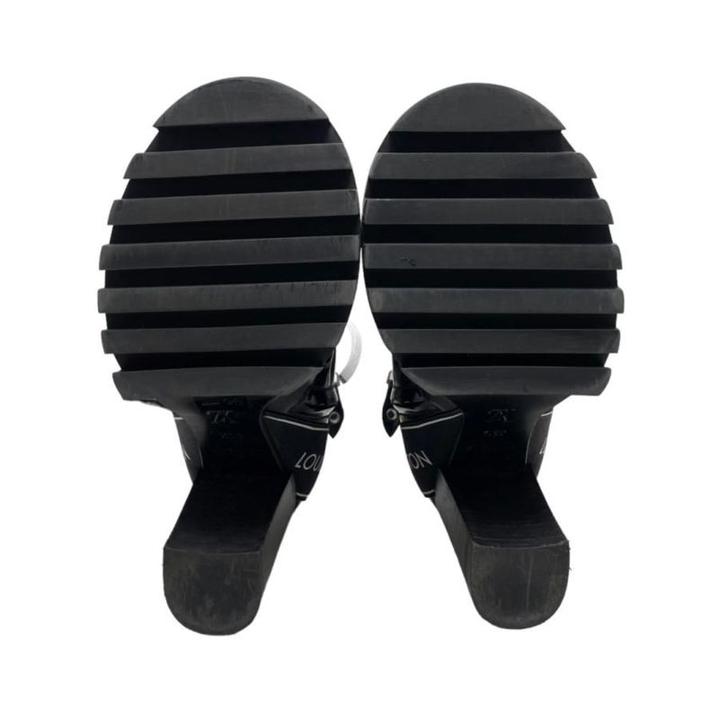 Louis Vuitton Star Trail Ankle Boots 35 1 2 Black White Logo Line Louis Vuitton