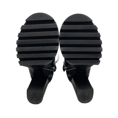 Louis Vuitton Star Trail Ankle Boots 35 1 2 Black White Logo Line Louis Vuitton