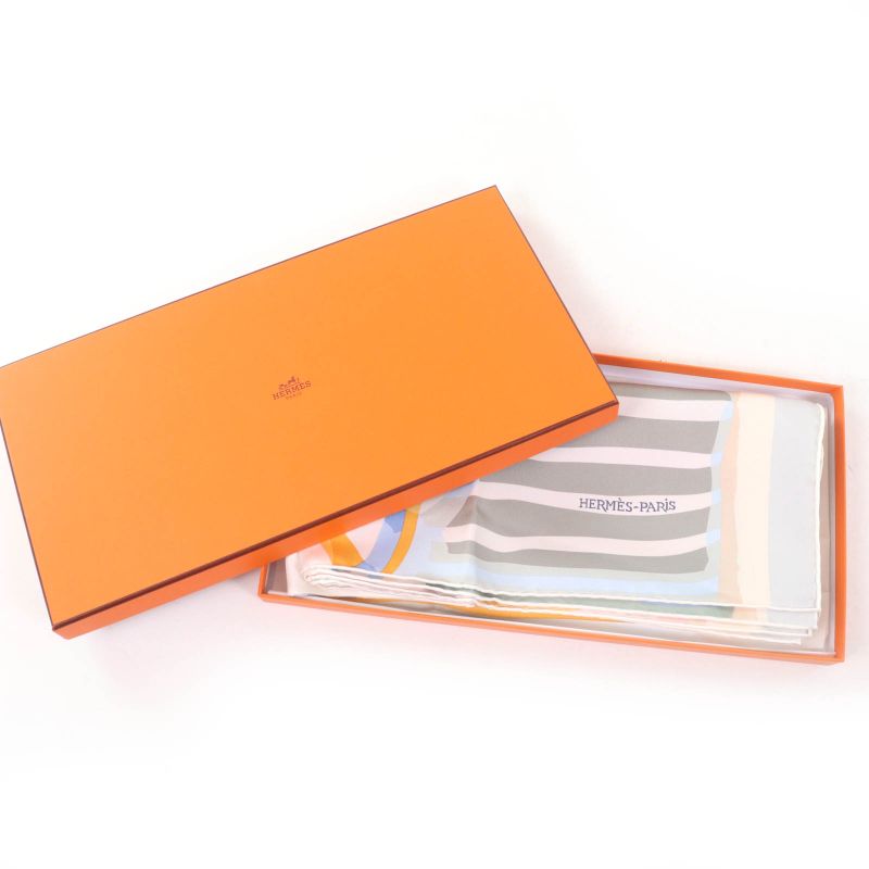 Hermes Rectangle Normandy Coastal Charm 100% Silk Blanc/bleu Glacier Scarf With