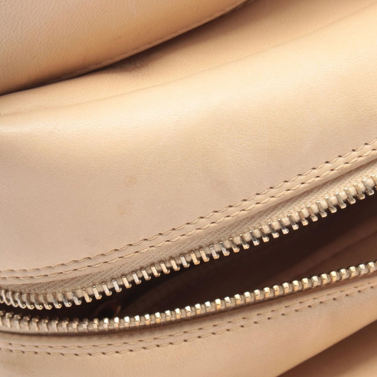 Chanel Shoulder Bag Quilted Cream Lambskin Coco — view 7