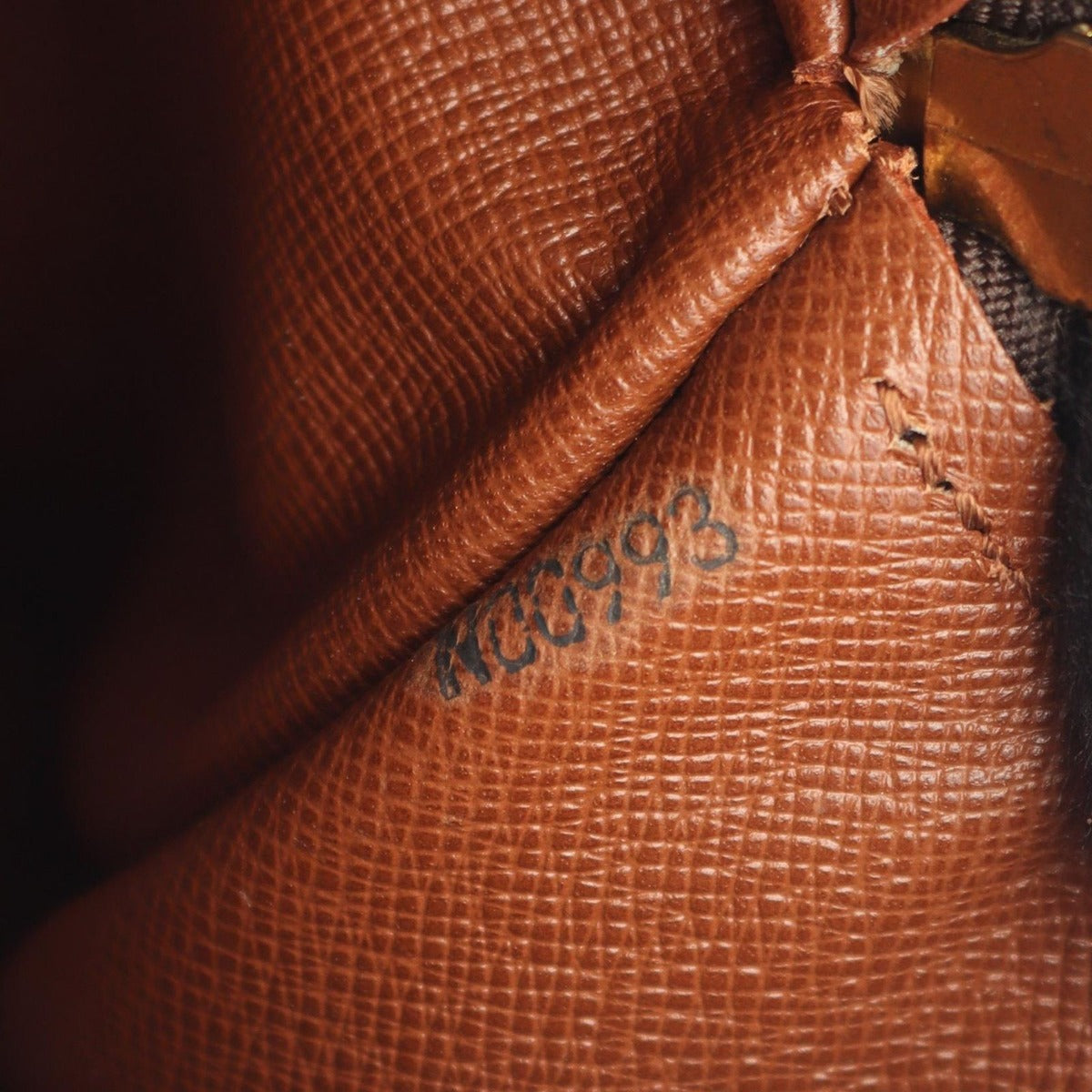 Louis Vuitton Handbag Papillon 26 Canvas Leather — view 5