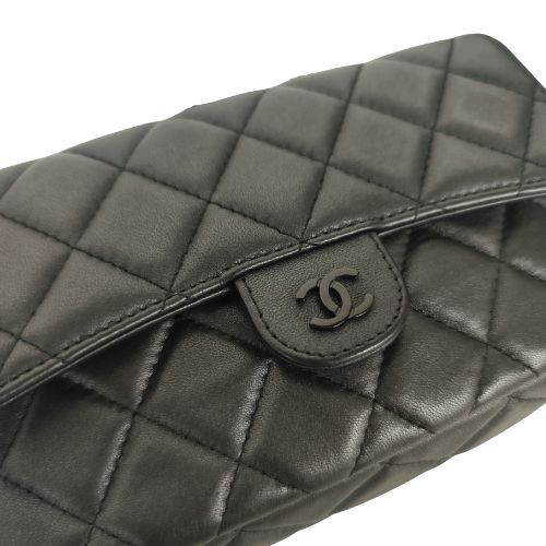 Chanel Shoulder Bag Lamb Shoulder Wallet Phone Case Black