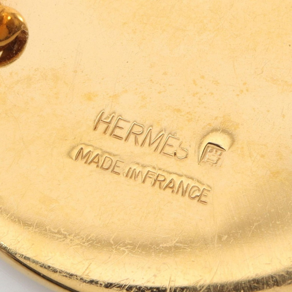 Hermes Brooch Enamel Red — view 3