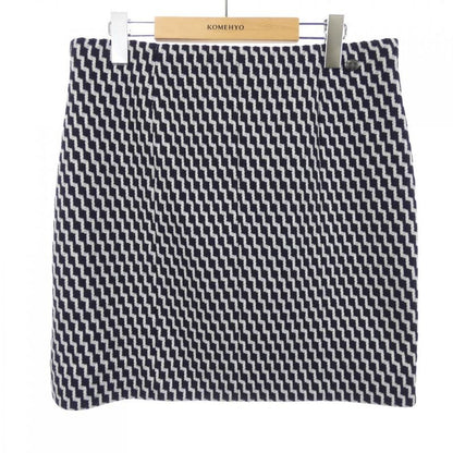 Chanel Size 40 Navy Skirt