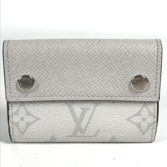 Louis Vuitton Trifold Wallet Discovery Compact Taiga Leather