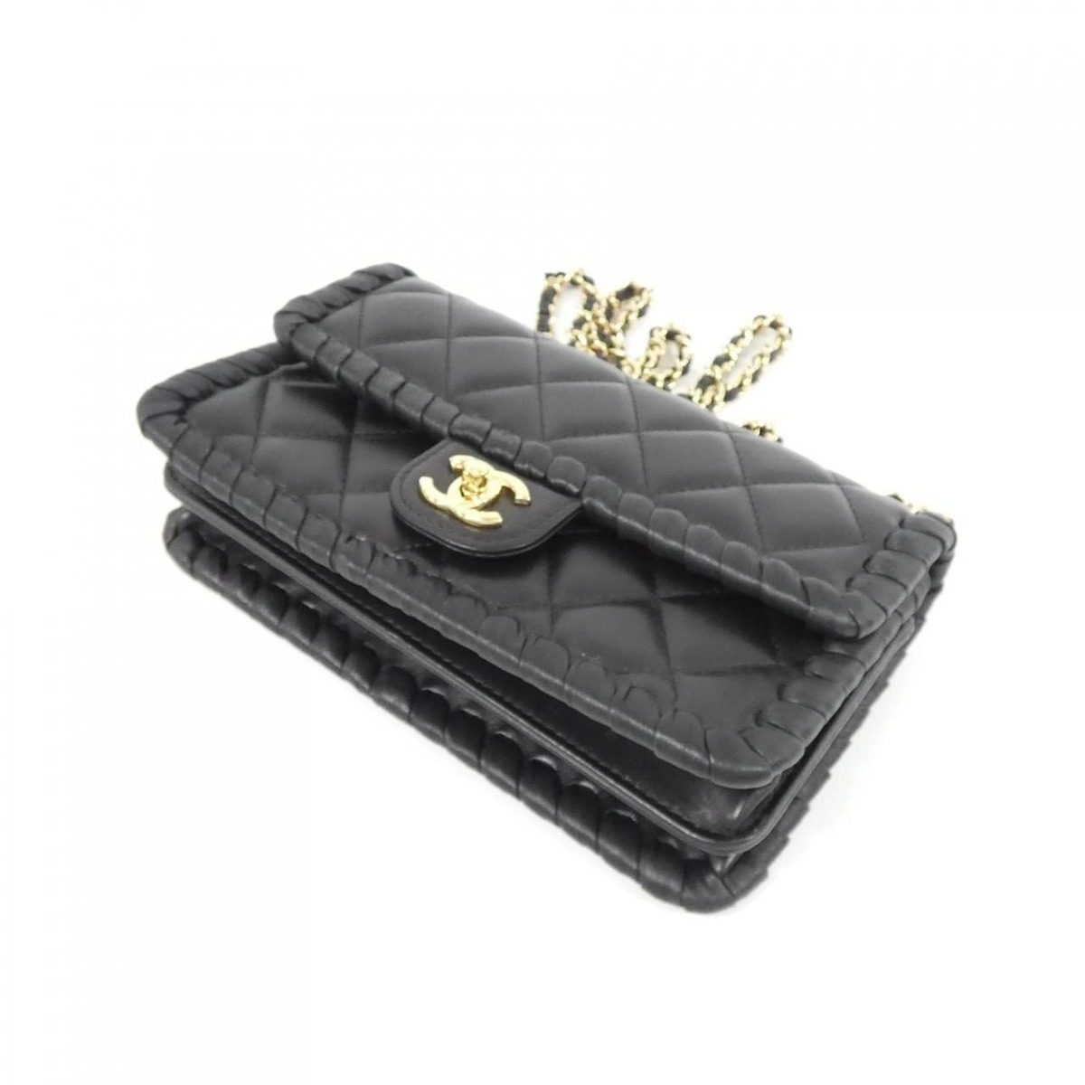 Chanel Chain Clutch Gold — view 3