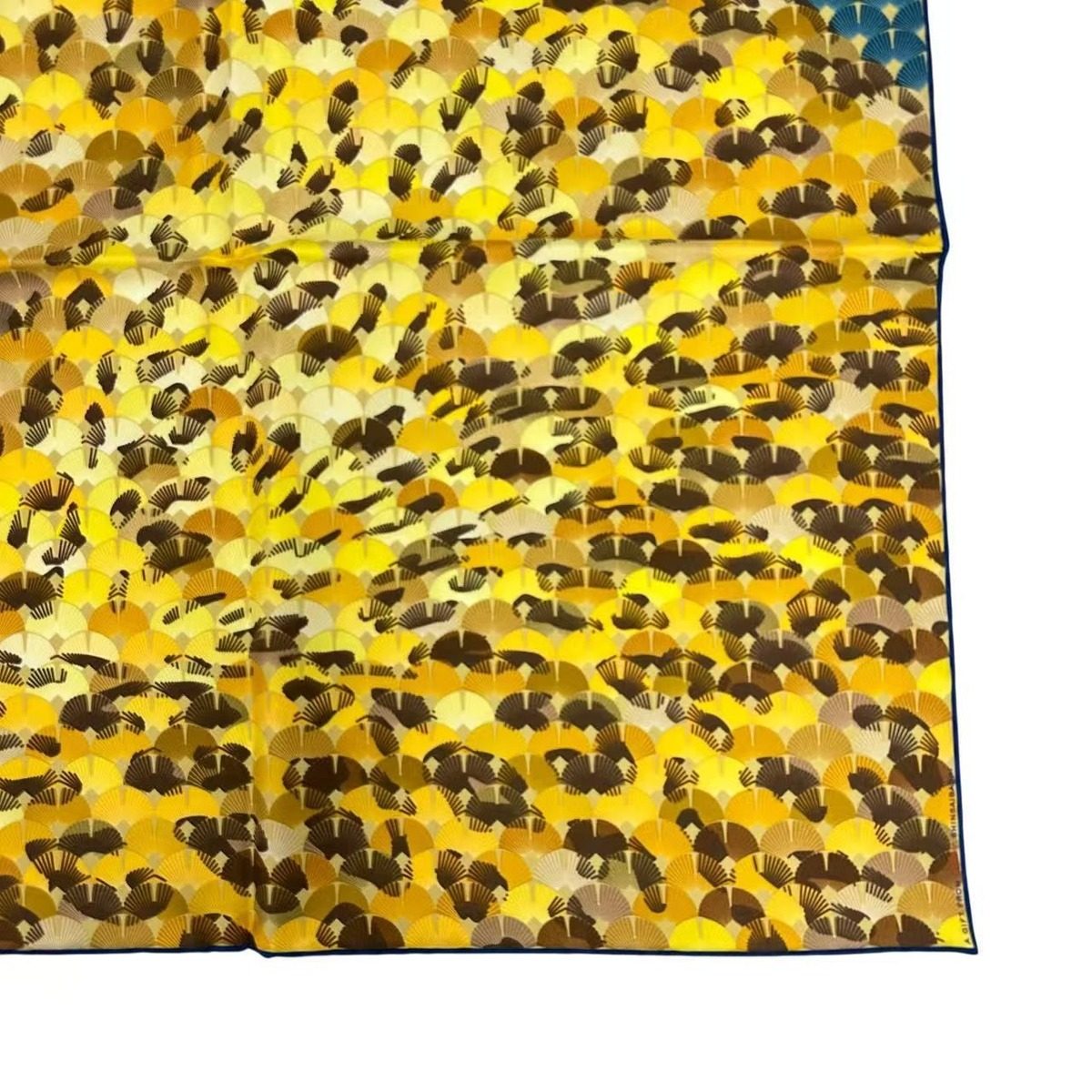 Cartier Scarf Tiger Square Yellow — view 7