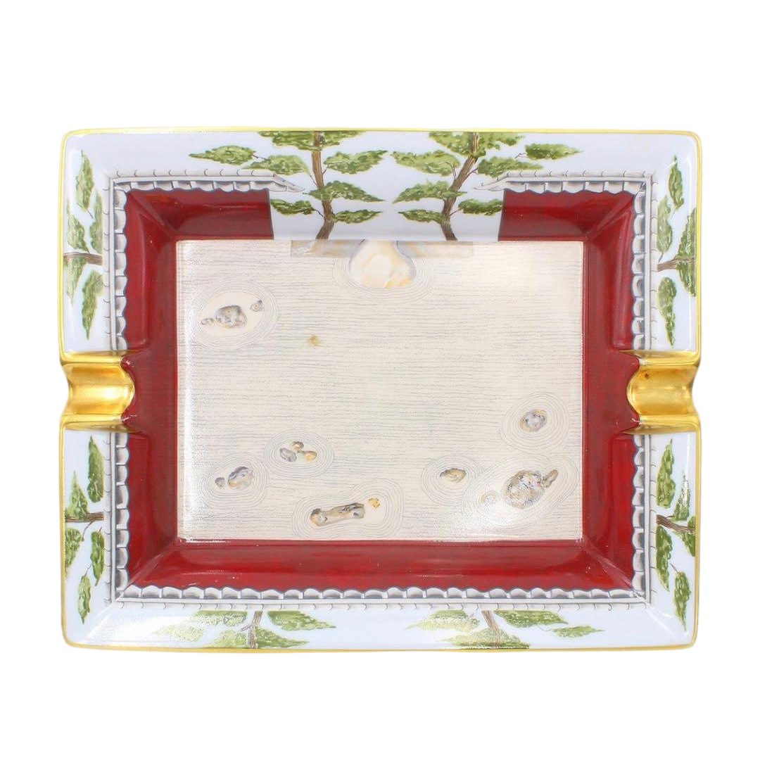 Hermes Ashtray Case White