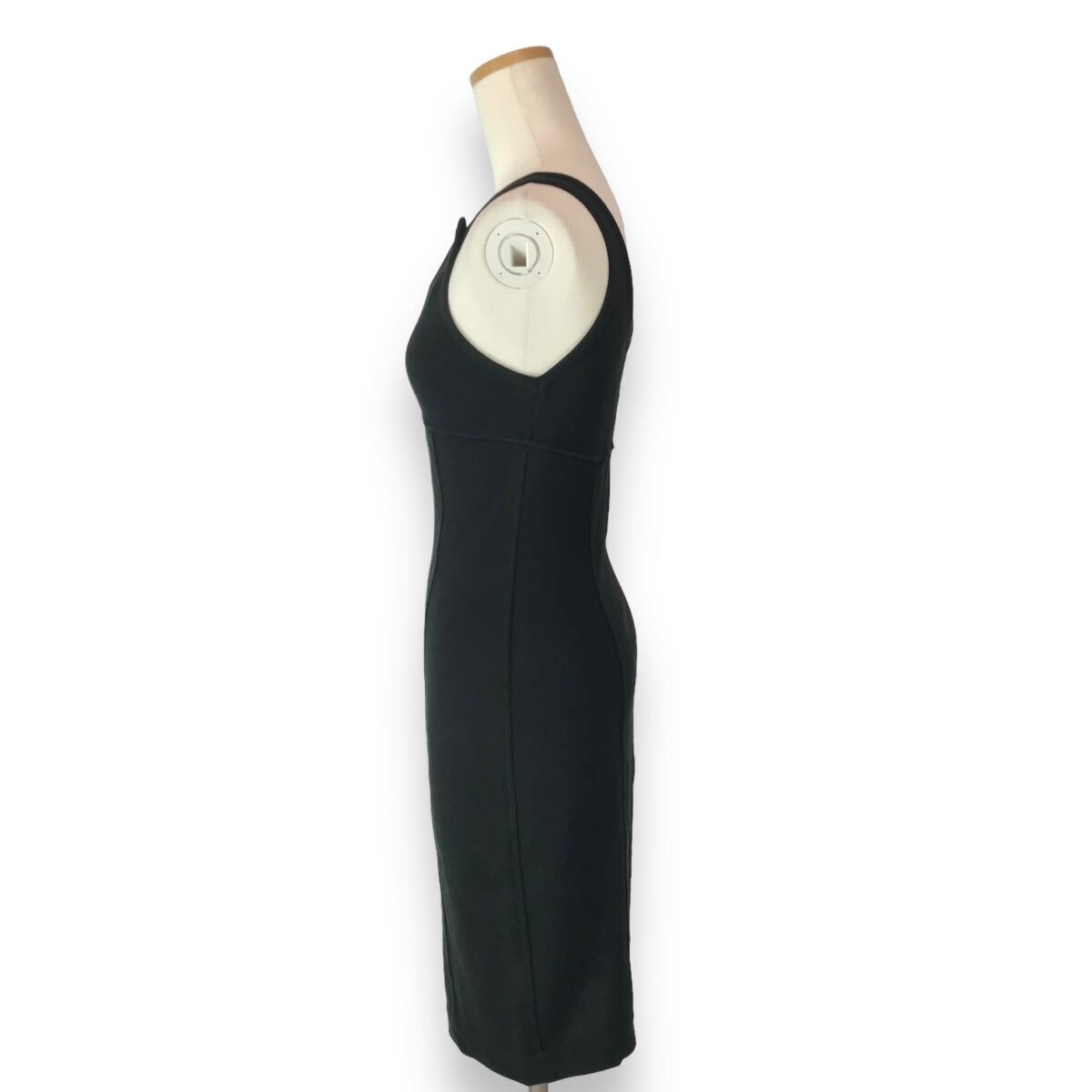 CHANEL CC Logo Sleeveless Knit Dress Black — view 5