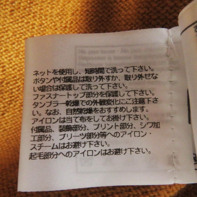 CHANEL 20AW P71510 100% Cashmere Coco Mark Buttons Bi-color Long Sleeves Long