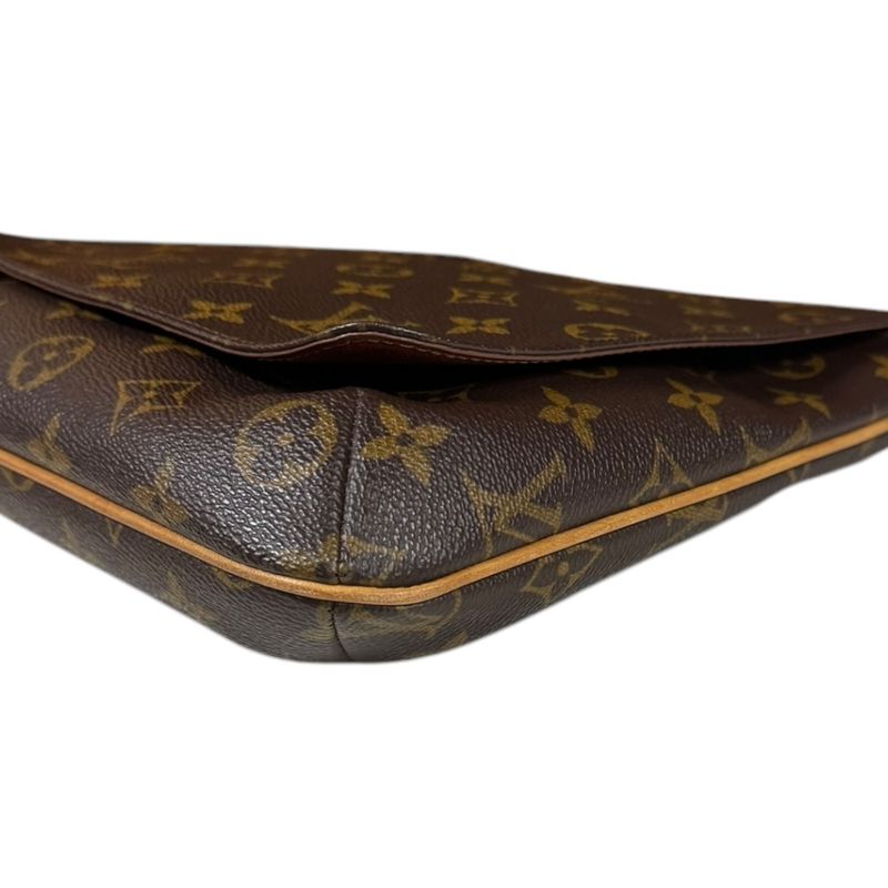 Louis Vuitton Musette Salsa Short Monogram Shoulder Bag Monogram Canvas M51258