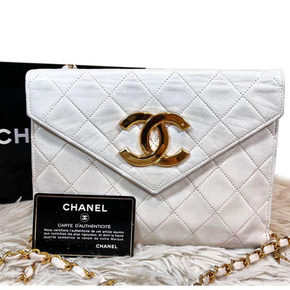 CHANEL 24K Vintage Flap Bag Lambskin Leather Quilted Chain Purse