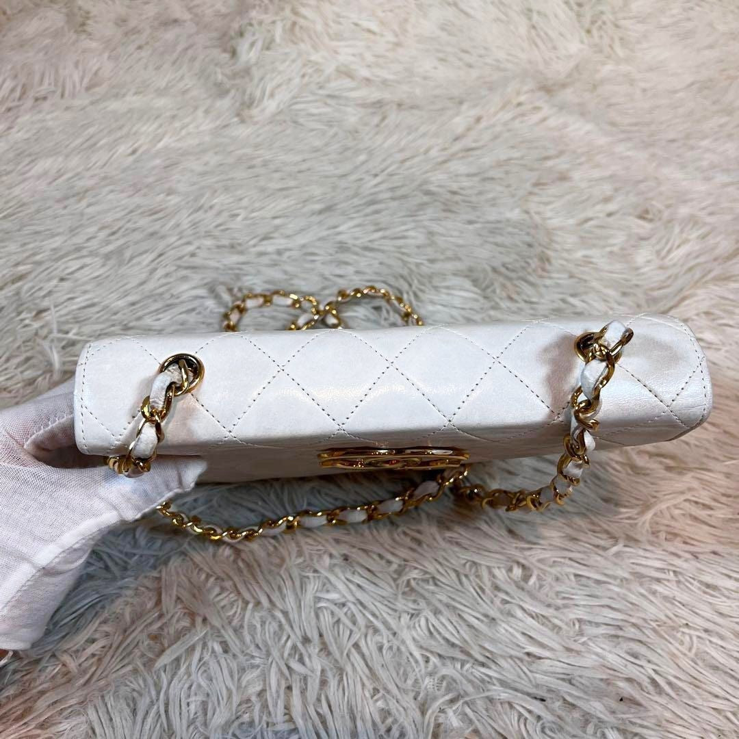 CHANEL 24K Vintage Flap Bag Lambskin Leather Quilted Chain Purse