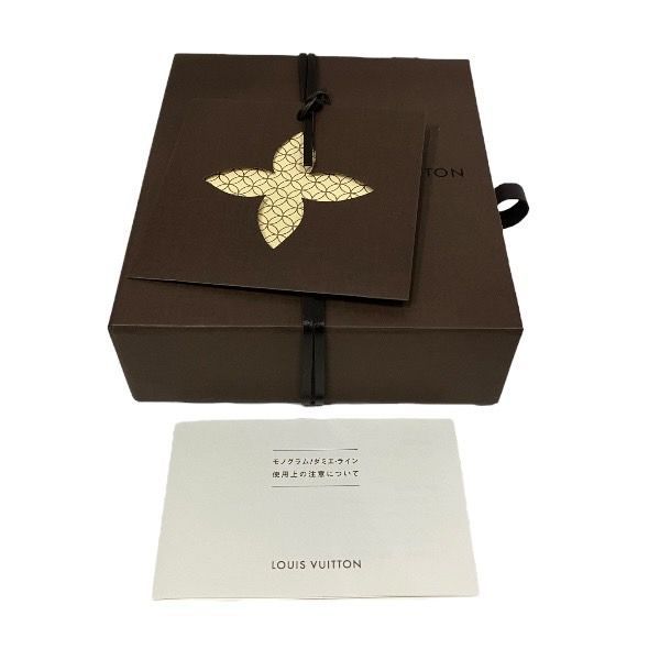 Louis Vuitton Monogram Compact Zip M61667 Bifold Wallet Unisex