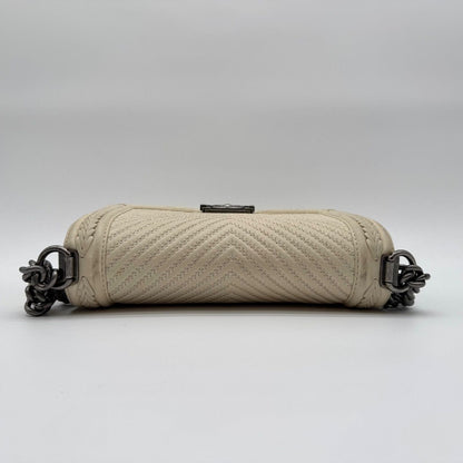 Chanel Shoulder Bag Boy Stitch CC Logo Leather Ivory with Shield Silver — view 5