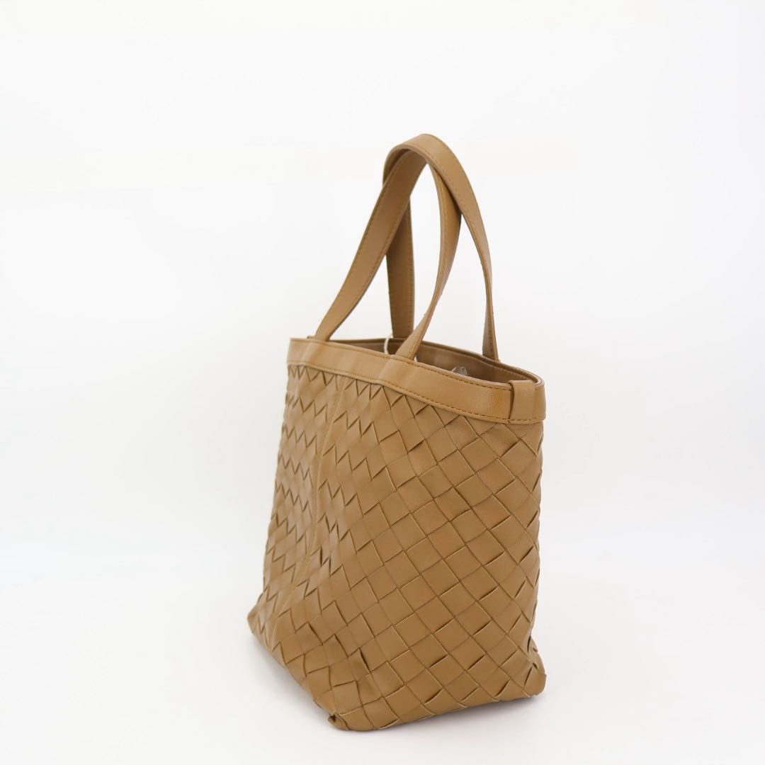 Bottega Venetabottega Handbag Beige — view 3