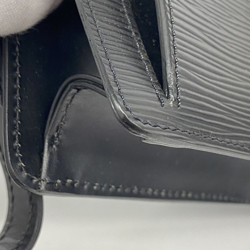 Louis Vuitton Epi Pochette Série Dragonne M52762 Noir Black Men's