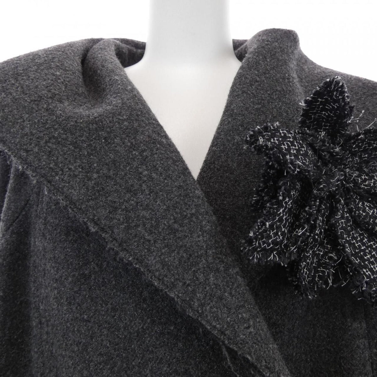 Chanel Coat Gray 42 — view 5
