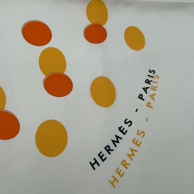 Hermes Carre 90 Silk Scarf HOLA Flamenca Ola Flamenca White