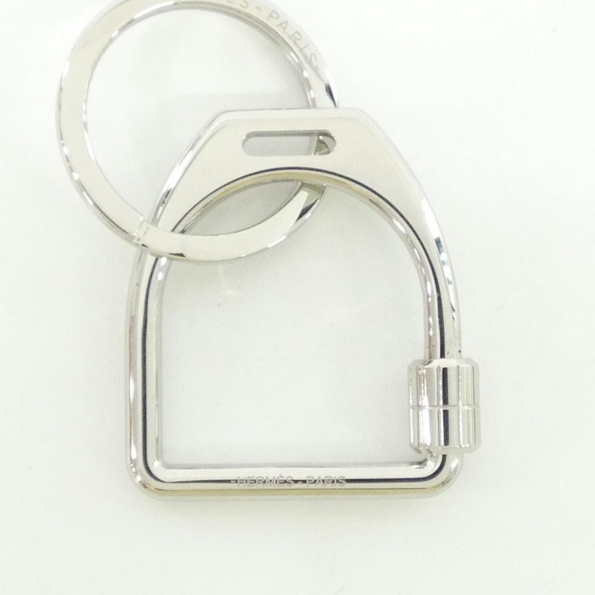 Hermes Etrier Key Holder Silver — view 2