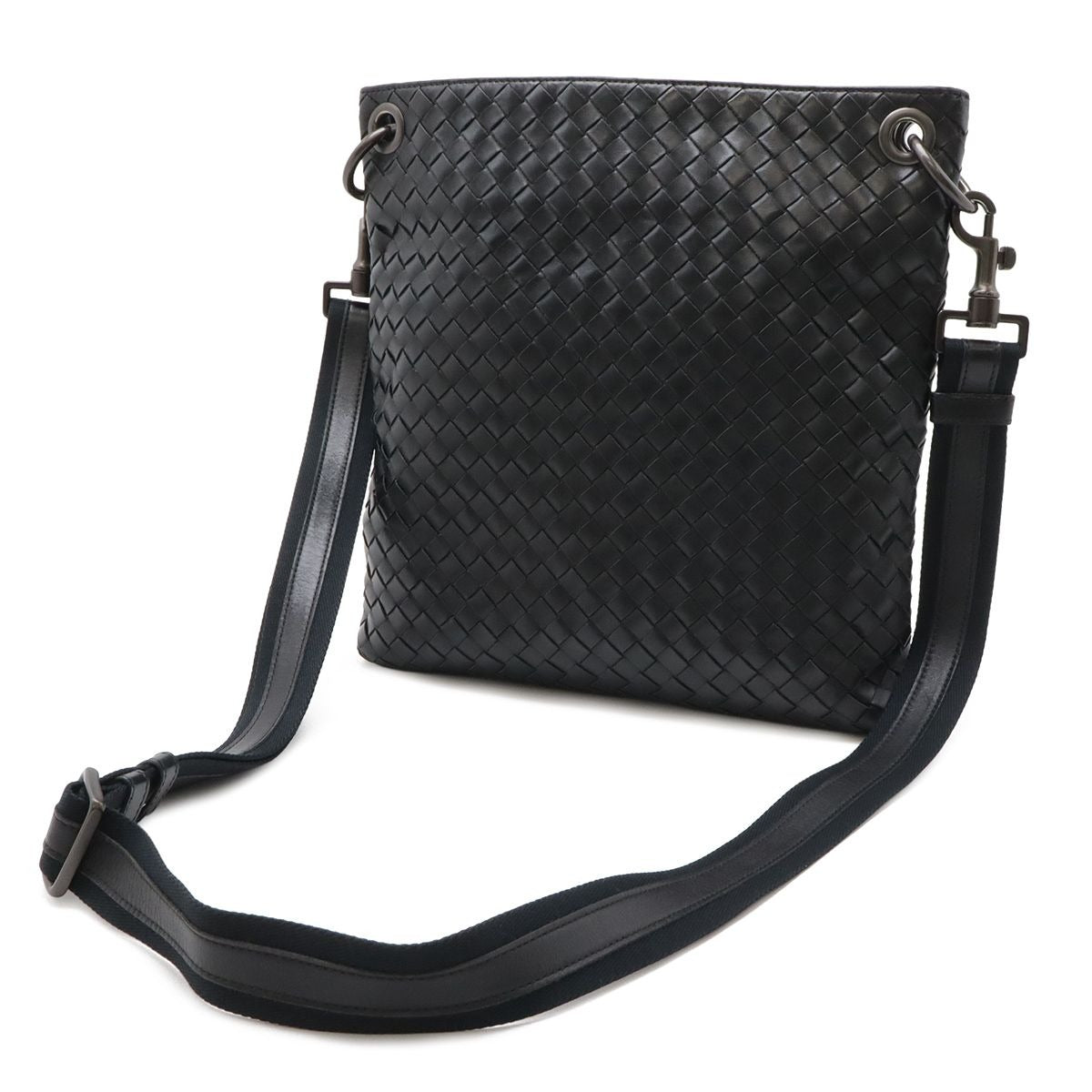 Bottega Veneta Intrecciato Shoulder Bag Crossbody Leather Black — view 2