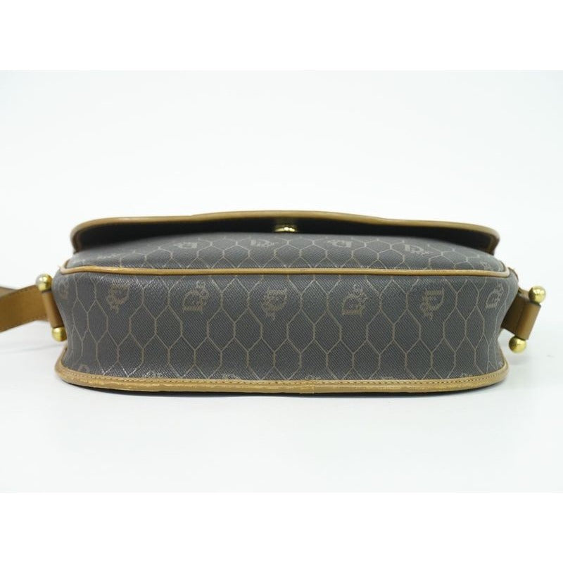 Christian Dior Honeycomb Pattern Shoulder Bag Pochette Black — view 3
