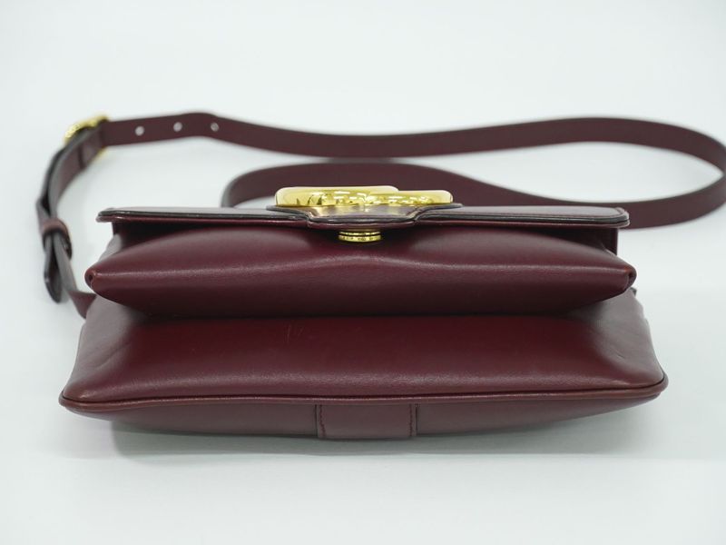Authentic Gucci GG Marmont Arli Shoulder Bag Pochette Leather Bordeaux 550129