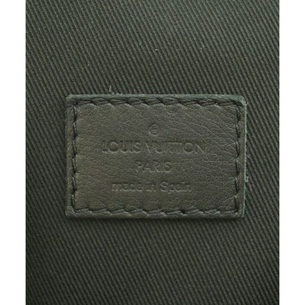 Louis Vuitton Shoulder Bag — view 4