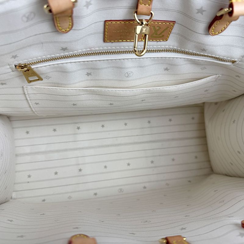 Louis Vuitton Tote Handbag Okinawa Limited On The Go GM M20644