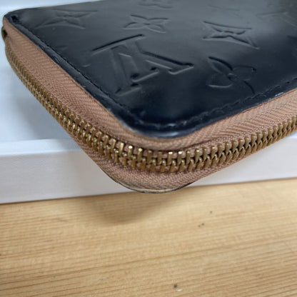 Louis Vuitton Monogram Matte Vernis Zippy Wallet A25-1337