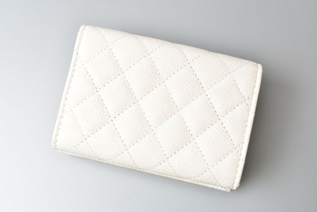 Chanel Wallet Trifold Chanel Mini Wallet Boy Chanel Caviar Skin Off White Gold