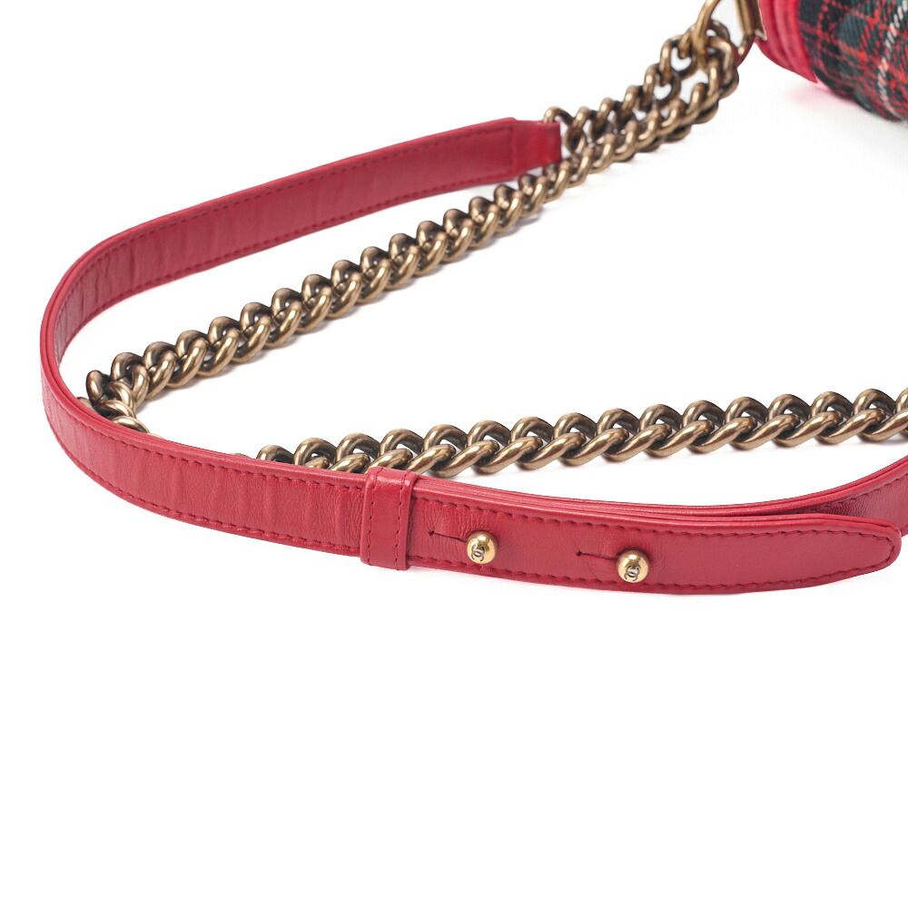 Chanel Boy Chanel Matelasse Chain Shoulder Cotton And Peroa Red And Multicolor