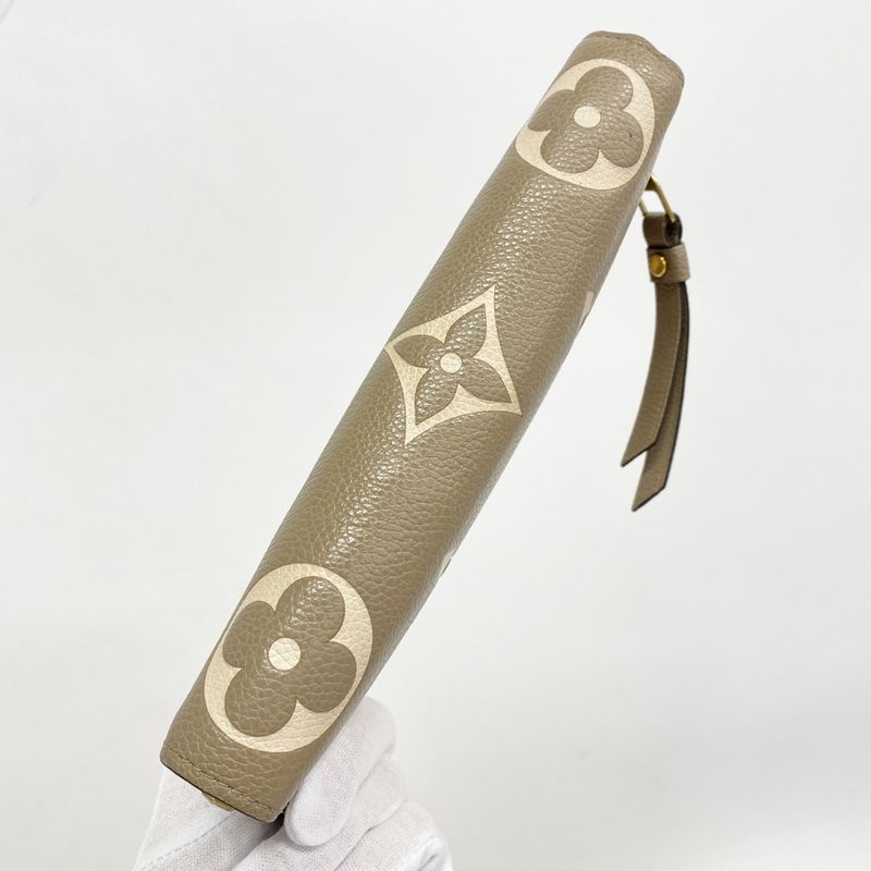 Louis Vuitton Long Wallet Monogram/empreinte Zippy Wallet M69794 Tortolaire