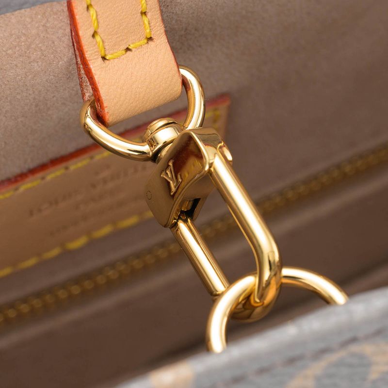 Louis Vuitton Tote Bag On The Go MM Trianon Gray