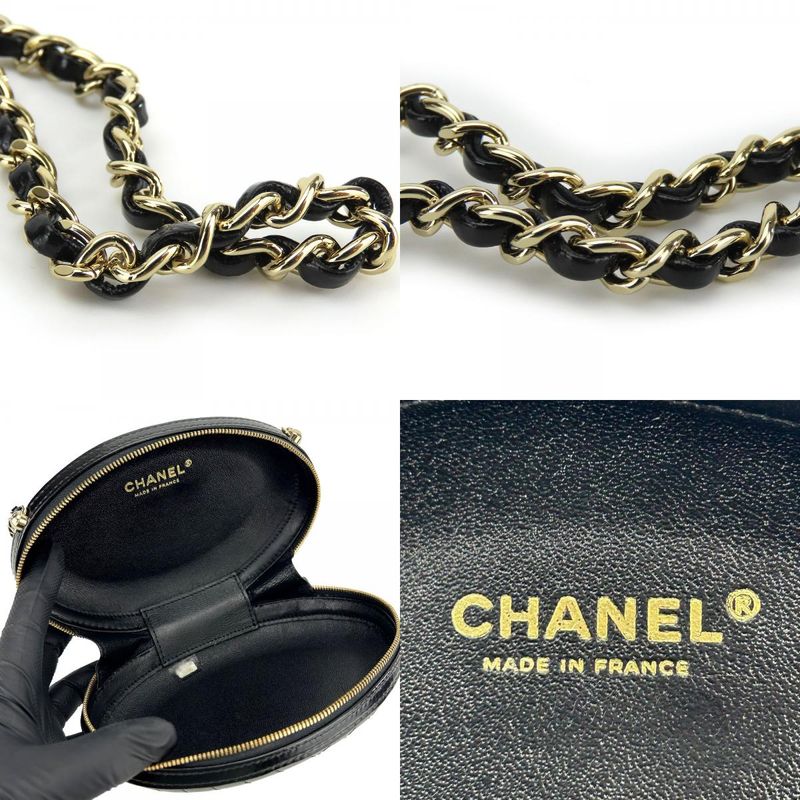 Chanel Shoulder Bag La Pausa Leather Black Gold Hardware V Stitching 26th Chain