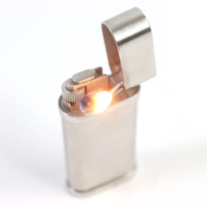 Cartier Godron Oval Hairline Roller Smoking Tool Silver Swiss