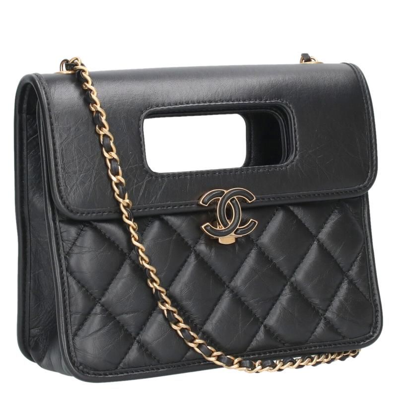 Chanel Quilted Leather Shoulder Bag Women