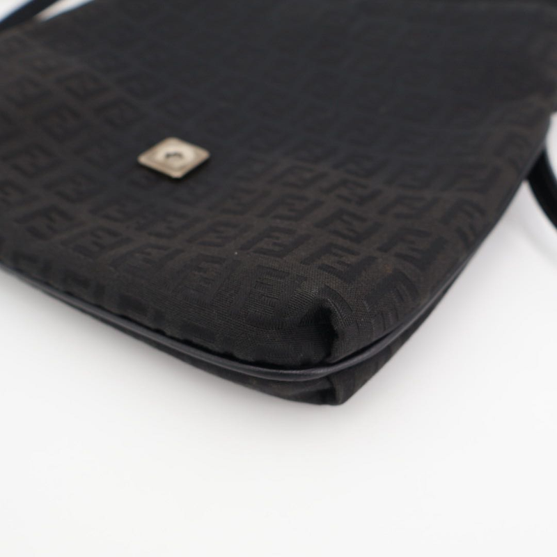 Fendi Zucchino Messenger Shoulder Bag Messenger Shoulder Bag 8bt075