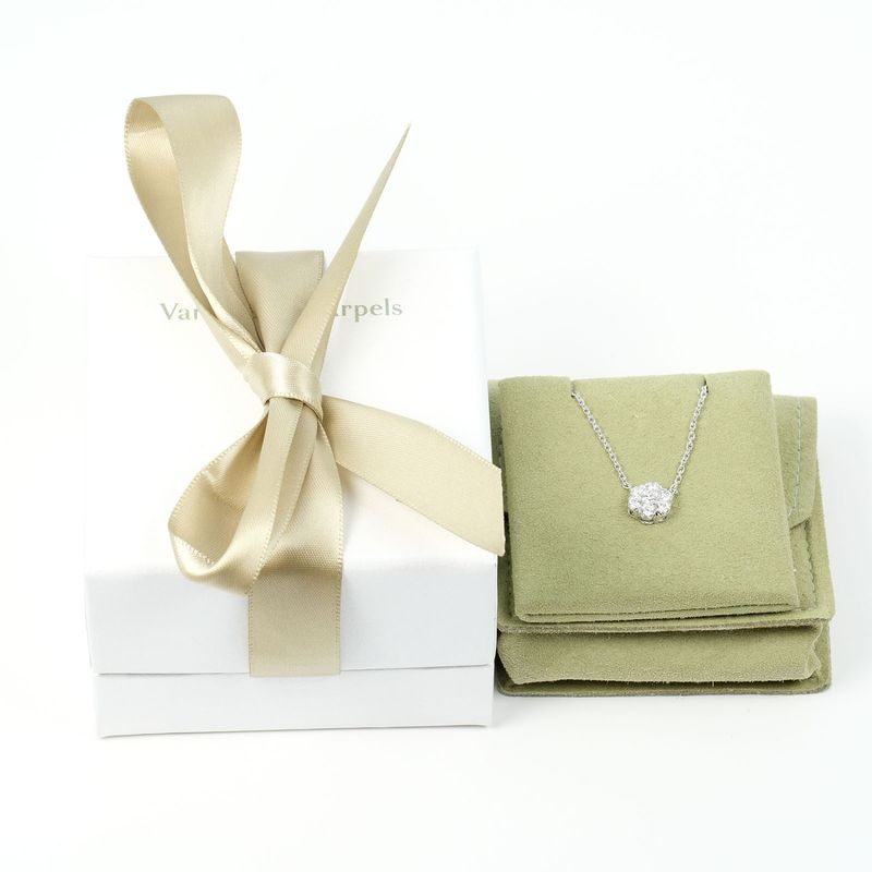 [van Cleef & Arpels] Van Cleef & Arpels Fleurette 18kwhite Gold × Diamond