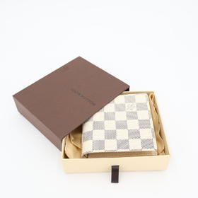 Louis Vuitton Portefeuille Marco Bifold Wallet Damier