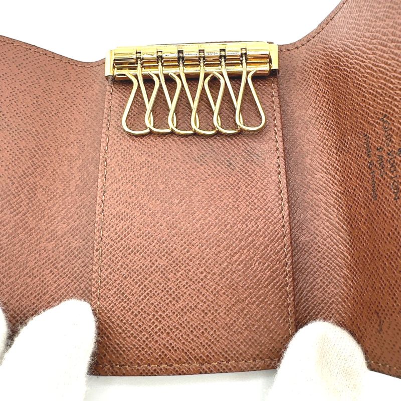 Louis Vuitton M62630 Monogram 6 Key Case Multicles 6 Key Case Louis Vuitton