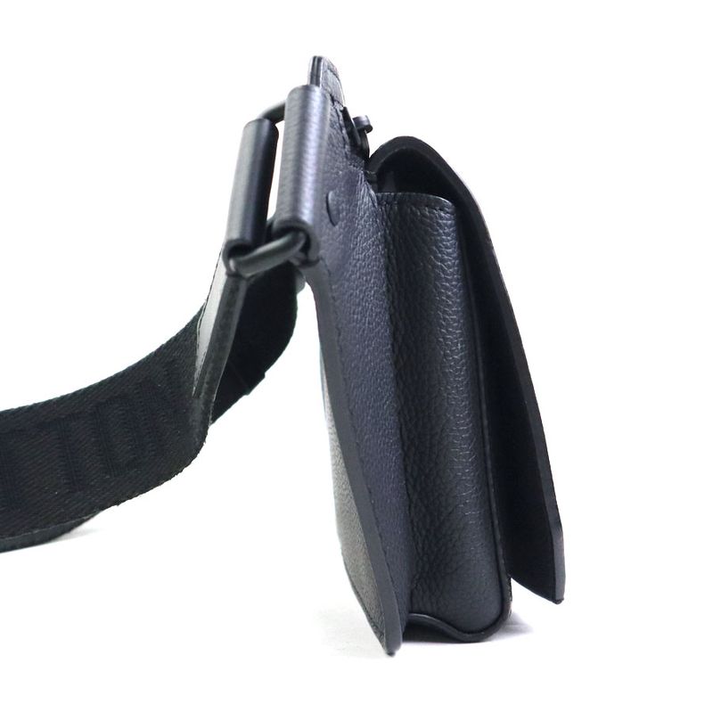 Louis Vuitton Body Bag LV Aerogram Takeoffs Ring M57081