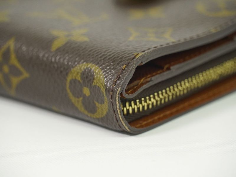 Authentic Louis Vuitton LV Compact Zip Monogram Fold Wallet Brown M61667